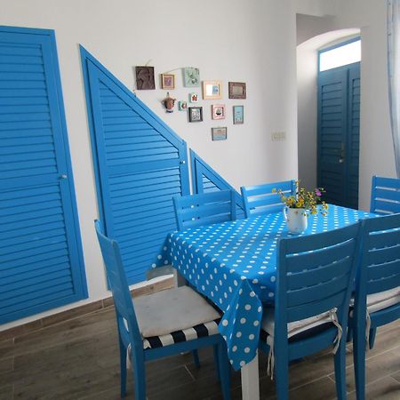 Holiday Home Isabella Βις Εξωτερικό φωτογραφία